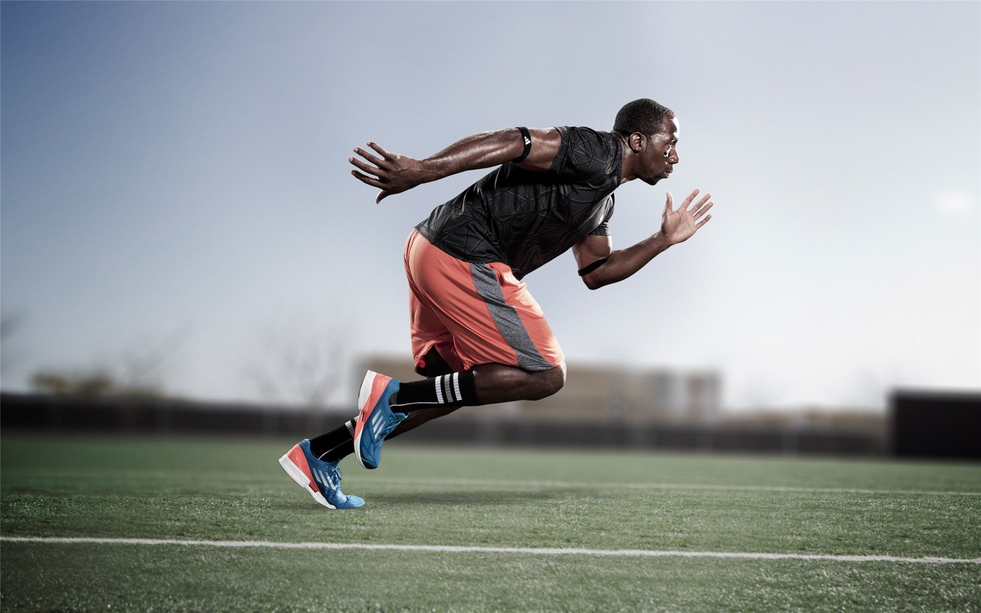 传奇谢幕，著名球星在感人退役仪式上告别绿茵场